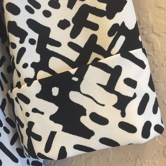 Kasper Black & White Jacket Size 4P - Picture 3 of 4